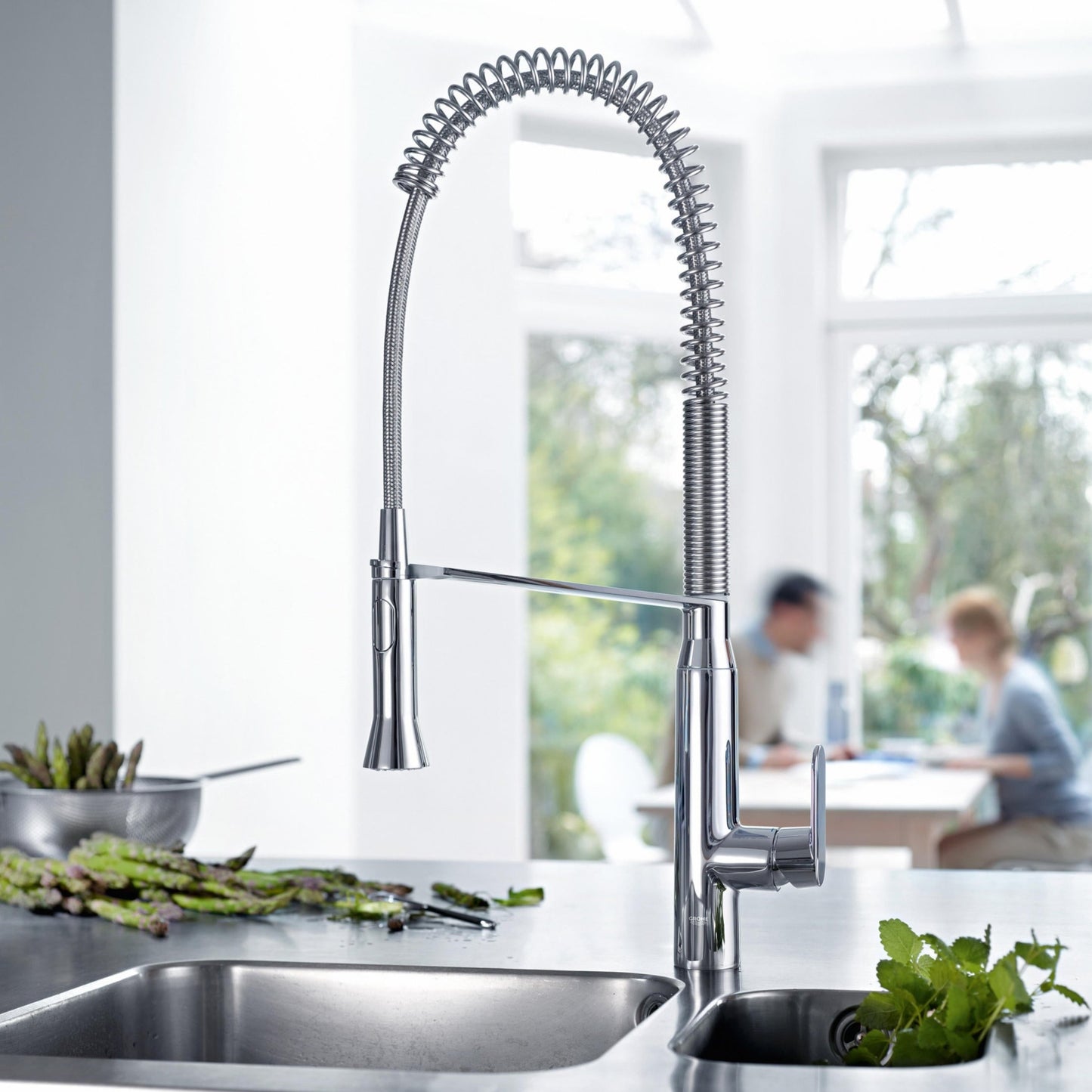 
                  
                    GROHE 高儀 K7 Medium 雙色 專業下拉式 廚房龍頭 伸縮龍頭 31379
                  
                